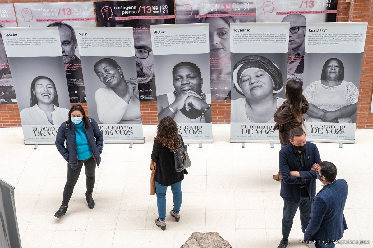 Inaugurada la exposición fotográfica La violencia sexual contra las